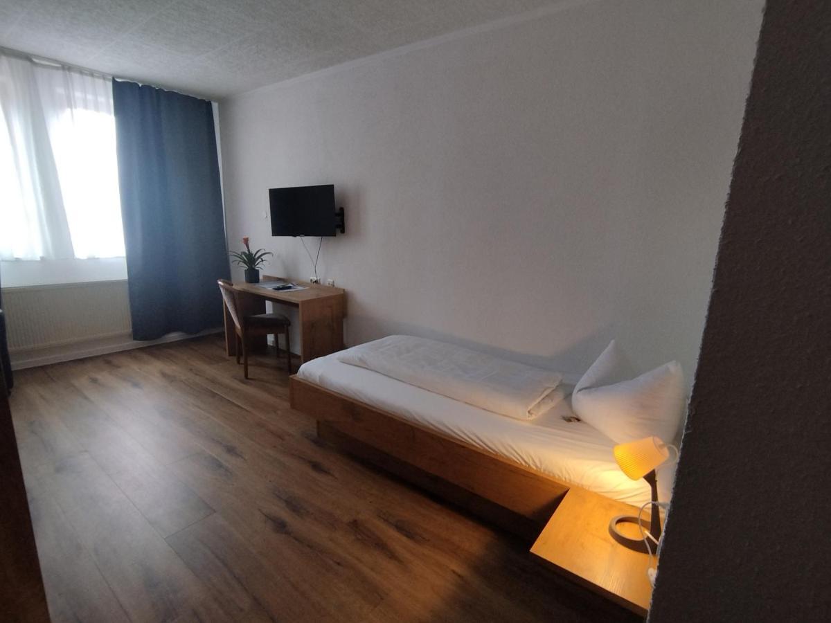 Hotel Sonnenkeller Neu-Ulm Dış mekan fotoğraf
